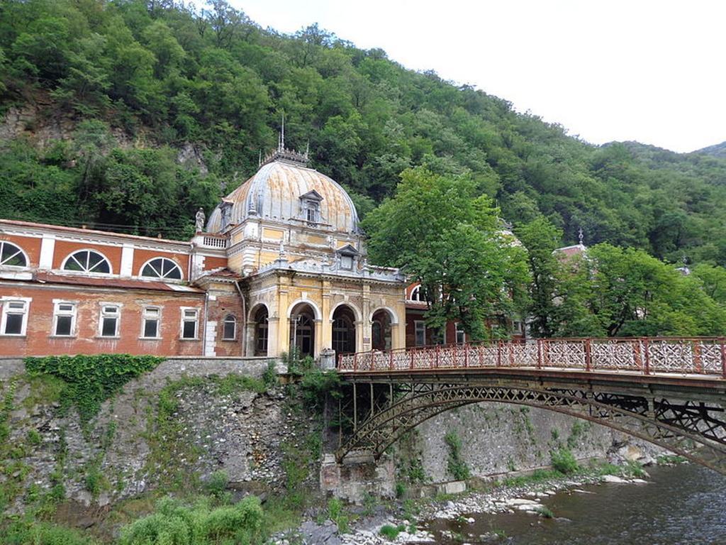 Hotel Dacia Băile Herculane Zewnętrze zdjęcie