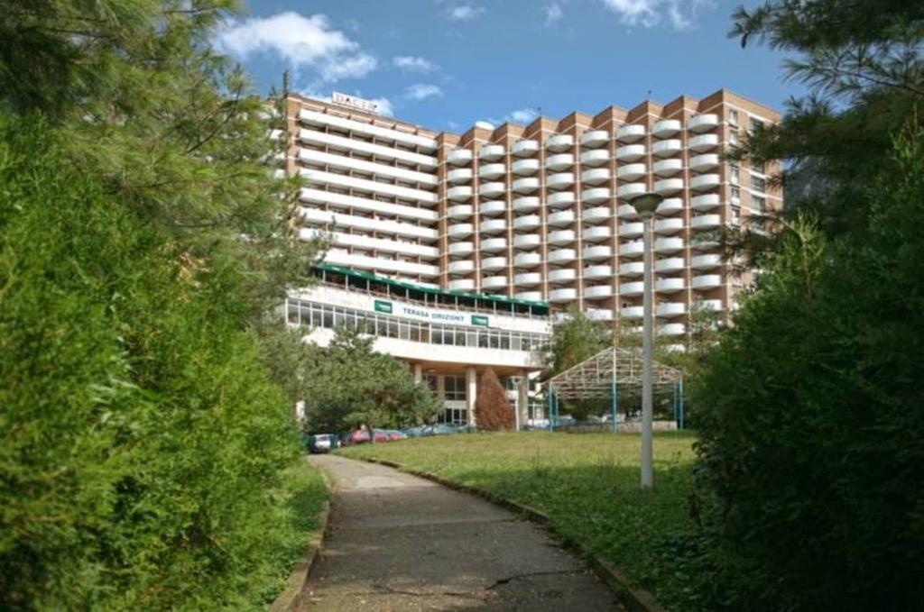 Hotel Dacia Băile Herculane Zewnętrze zdjęcie